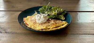 OMELETA CON TORTILLA 