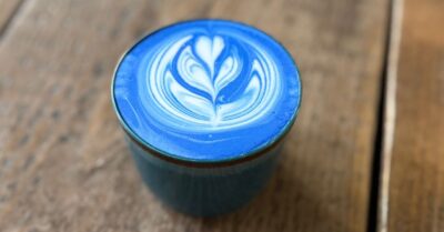 HOT BLUE SPIRULINA LATTE