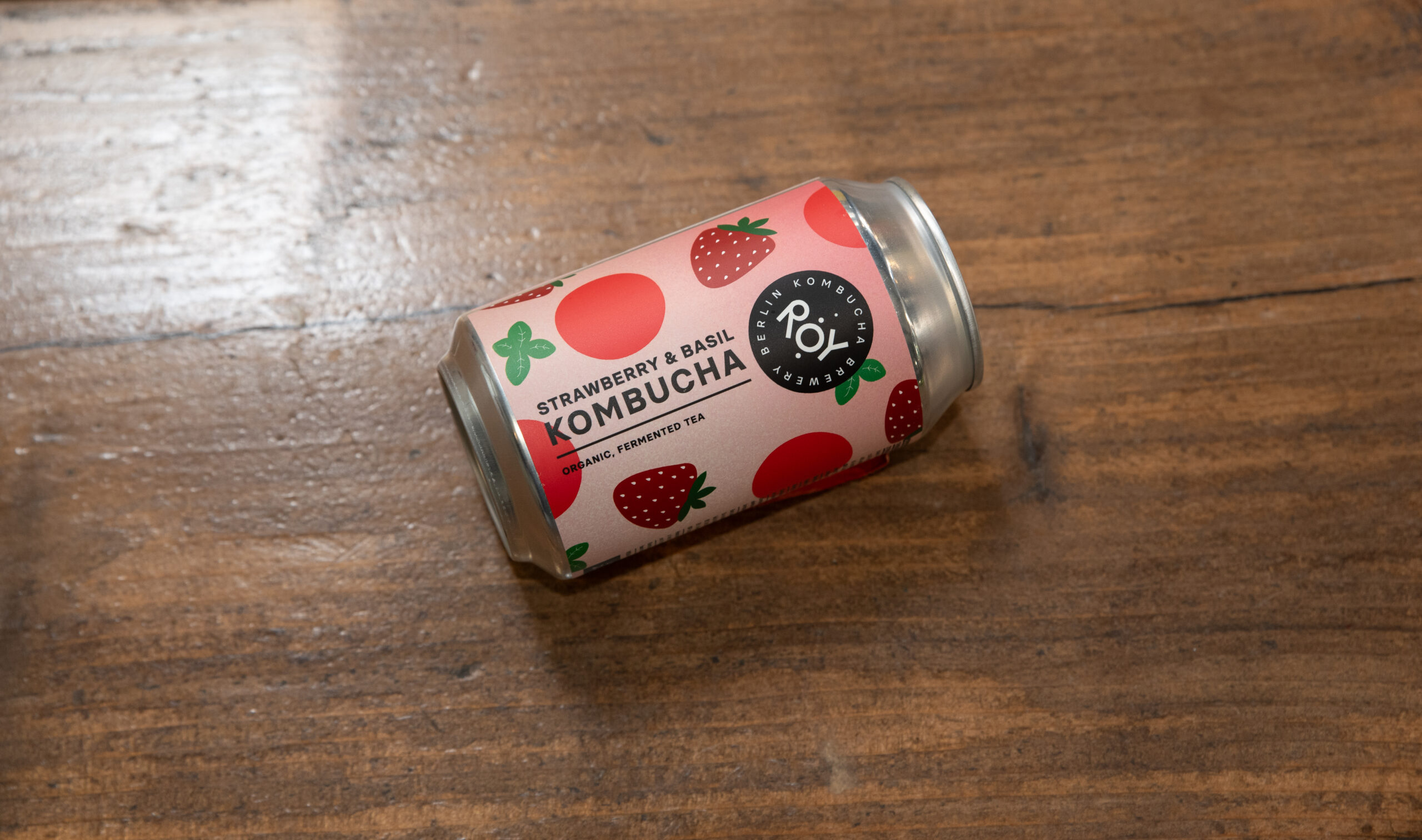 ROY Kombucha Strawberry & Basil 